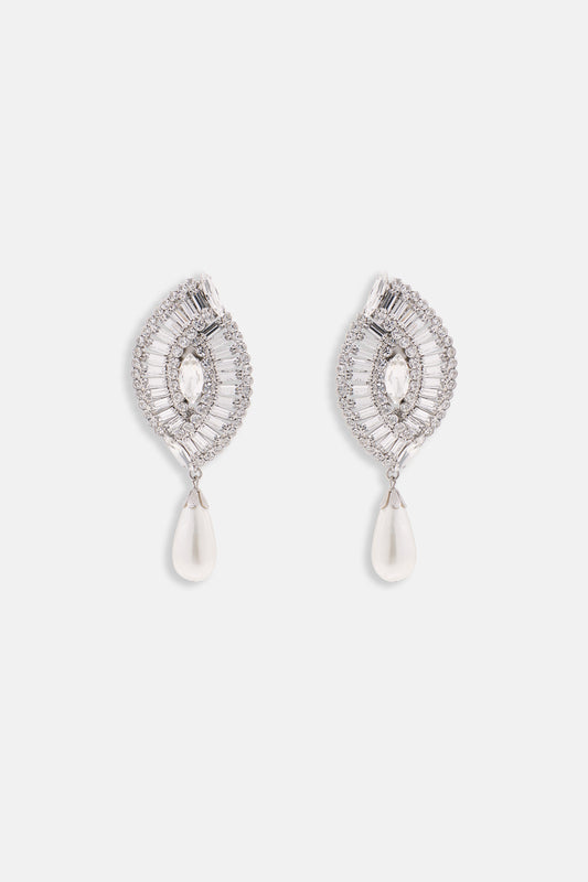 SHELL EARRINGS WITH PEARL