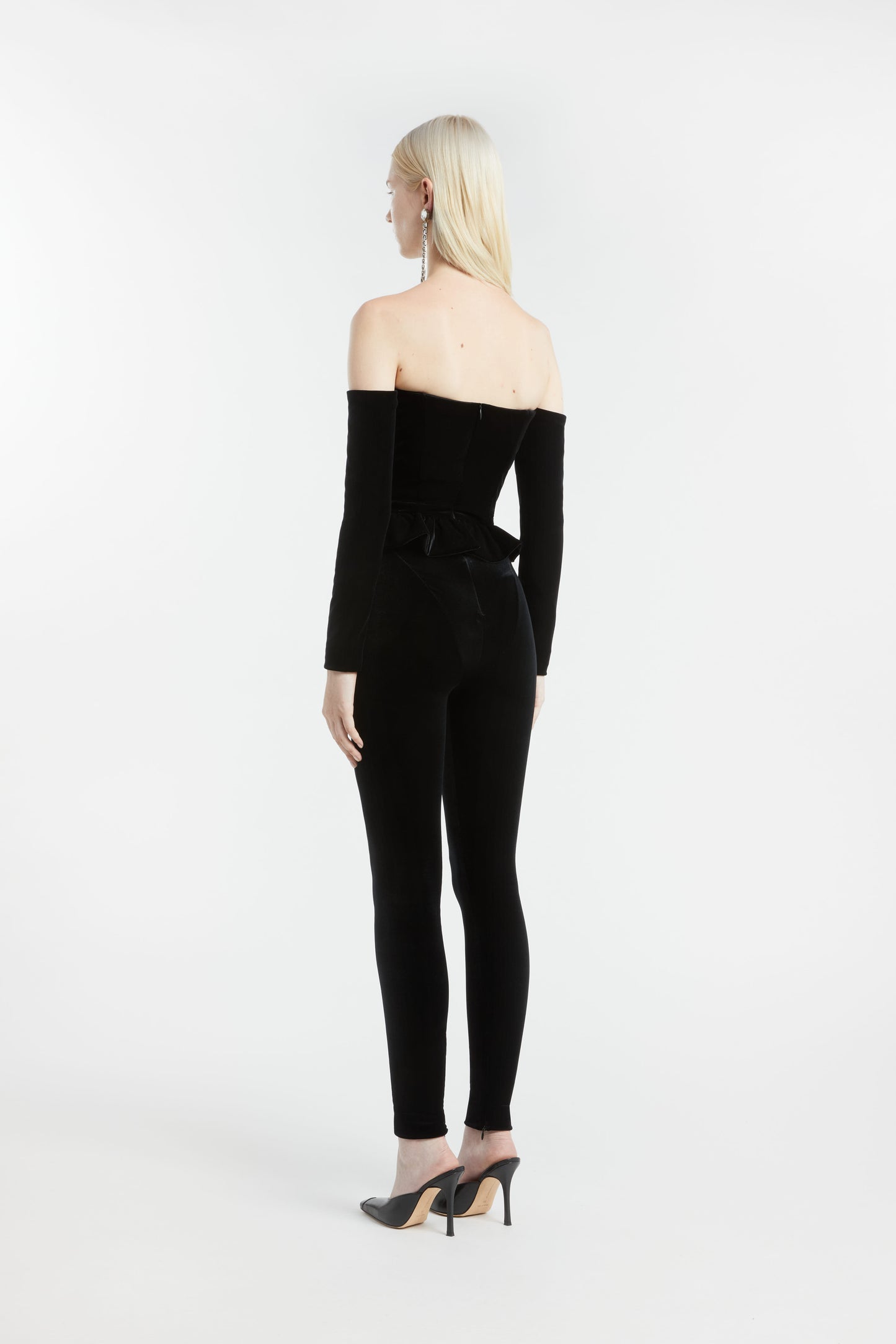 VELVET V-NECK JUMPSUIT