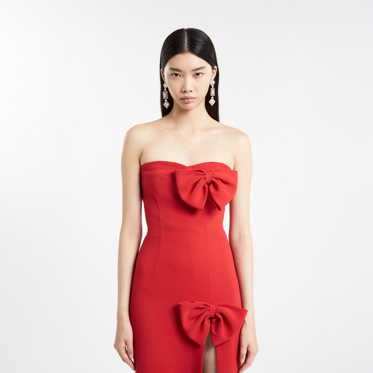 EVENING DRESS WITH BOWS