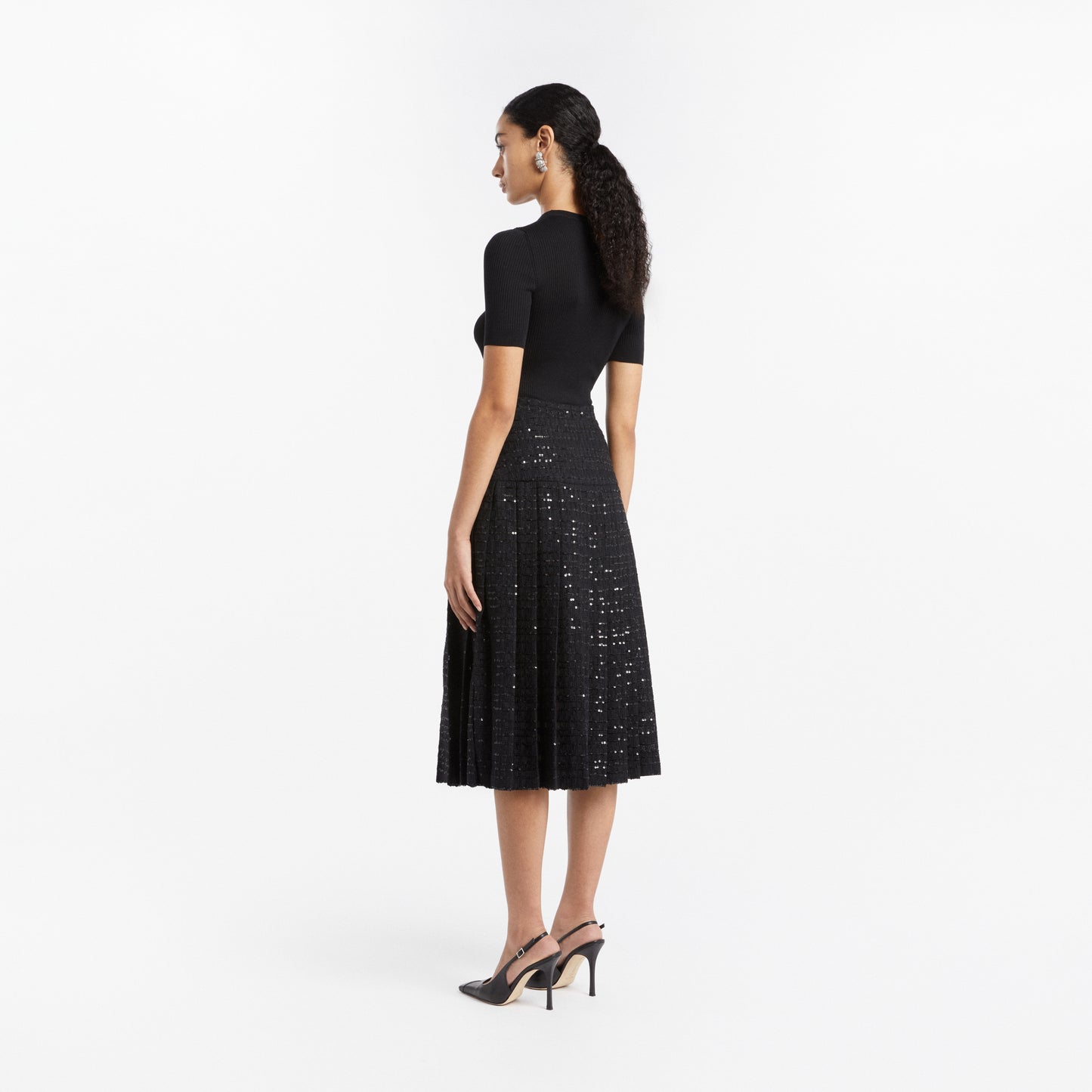 SILK T-SHIRT WITH PENDANT