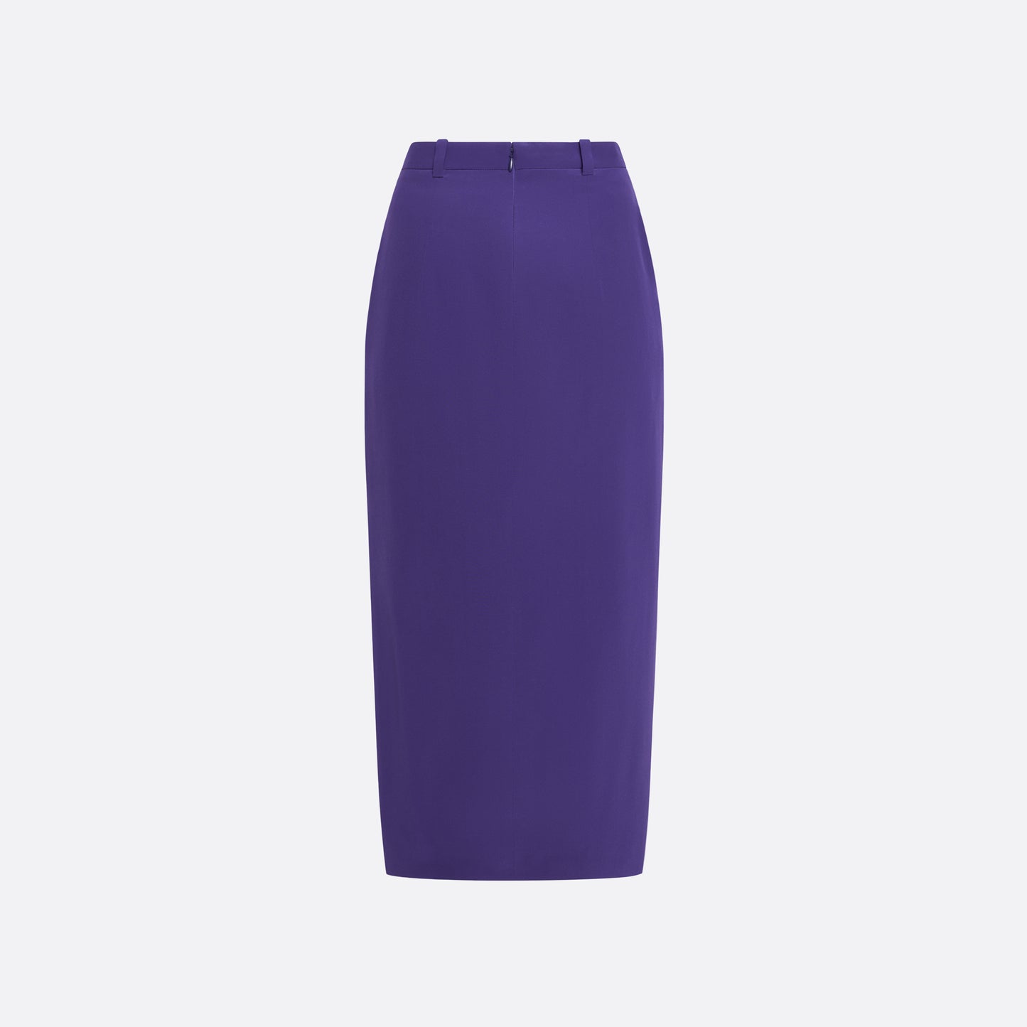 Purple silk crêpe de chine pencil skirt with pockets and a side split.

Look 7 – Fall Winter 2026 Lookbook.